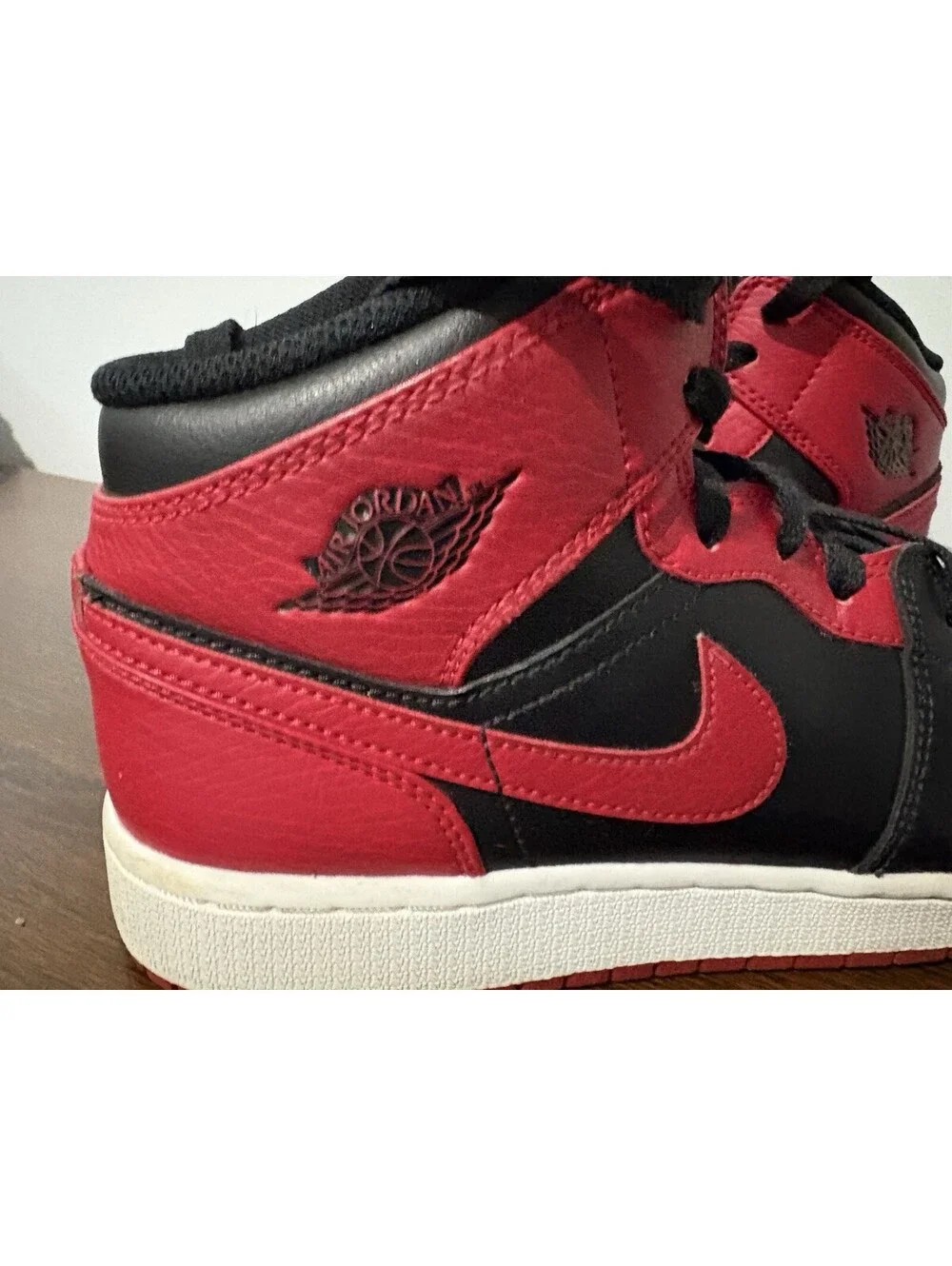 Nike Air Jordan 1 Kids 7YLeather Sneakers Black/Red Unisex Kids